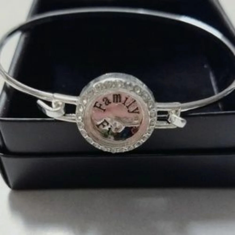Many Blessings "Family First" Bangle - Picture 3 of 3